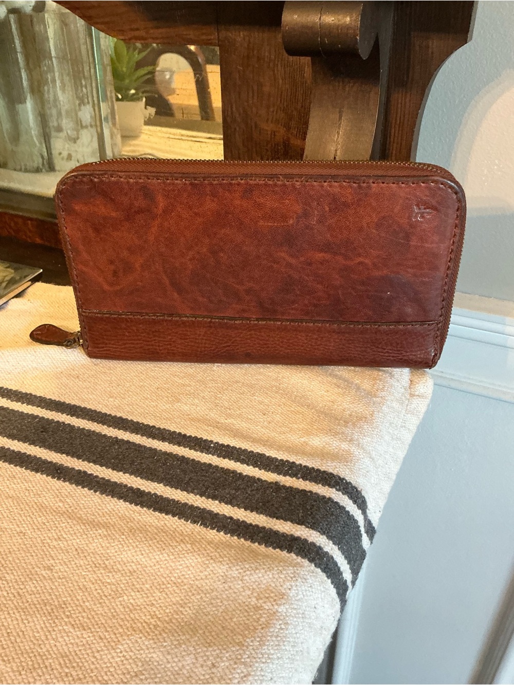 Rare Frye Logan Leather Large Travel Passport Wallet Cognac Brown Retail $198 - Picture 5 of 16
